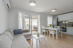Apartment Luka Premium